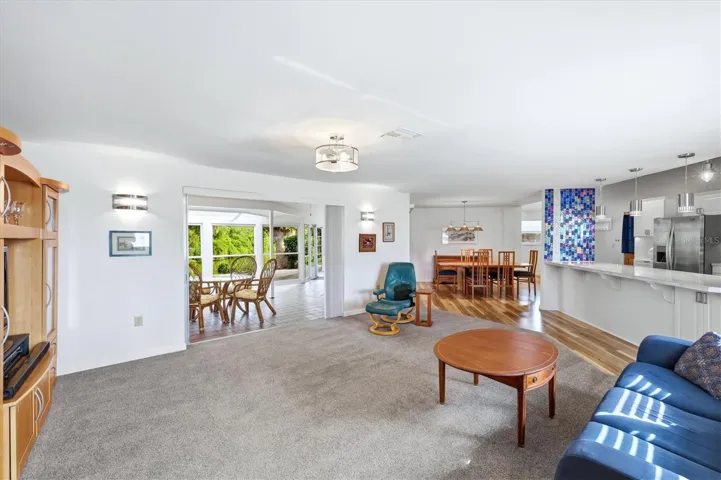 Venice Gardens Lakefront Home