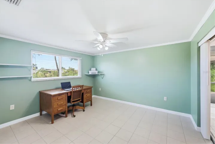 Venice Gardens Lakefront Home