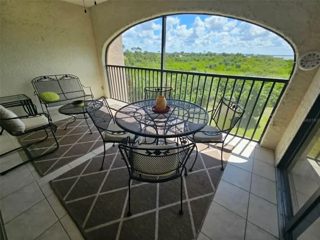 Screened lanai