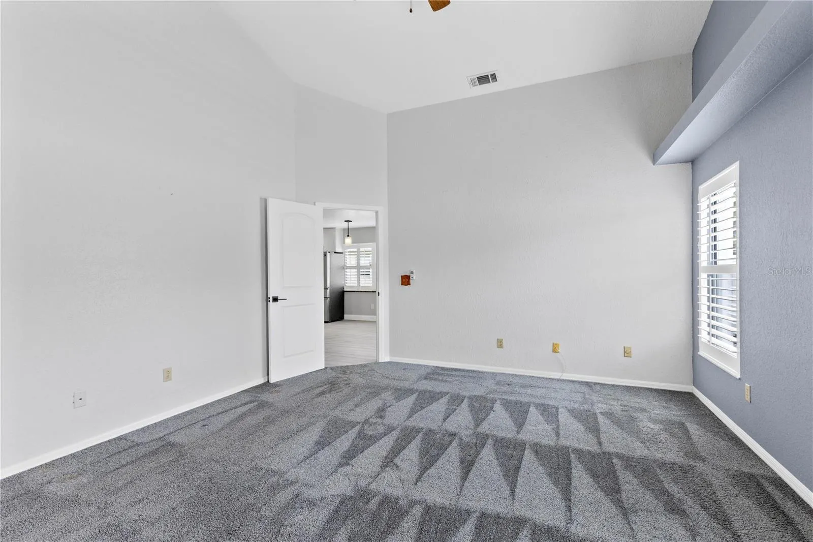 Primary suite