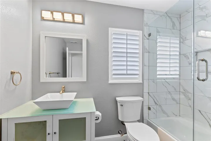 Guest bathroom