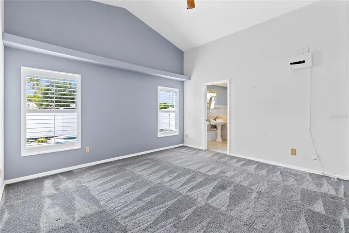 Primary suite