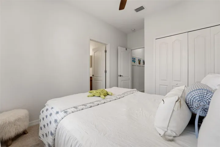 Guest bedroom