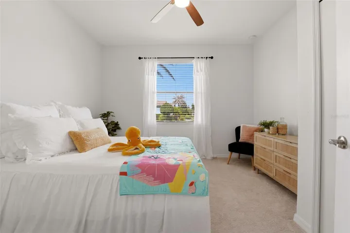 Guest bedroom