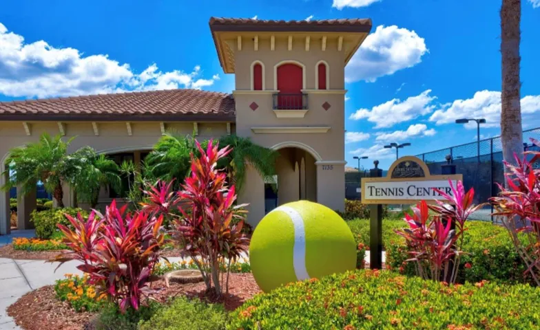 Tennis Center
