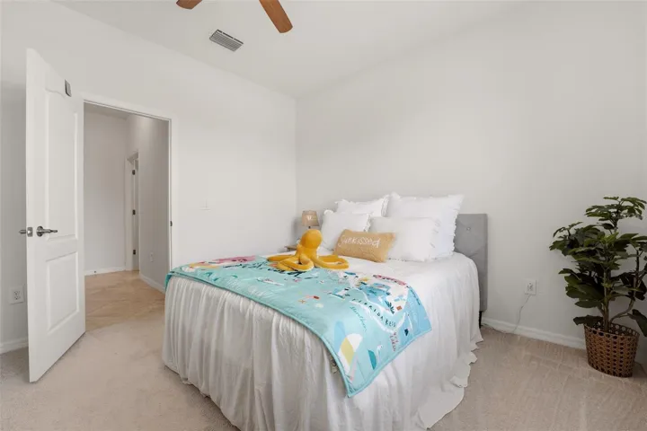Guest bedroom