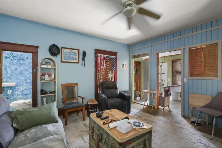 Unit 2 (2bed/2 bath)
