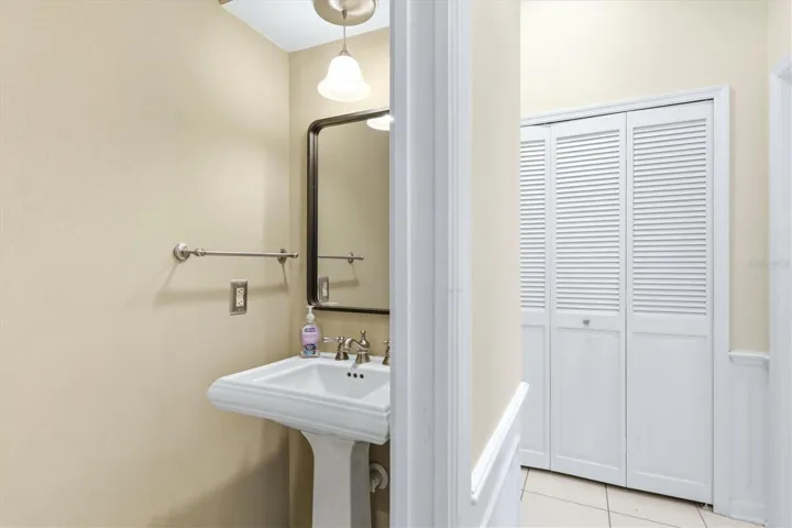 Guest Half-Bathroom