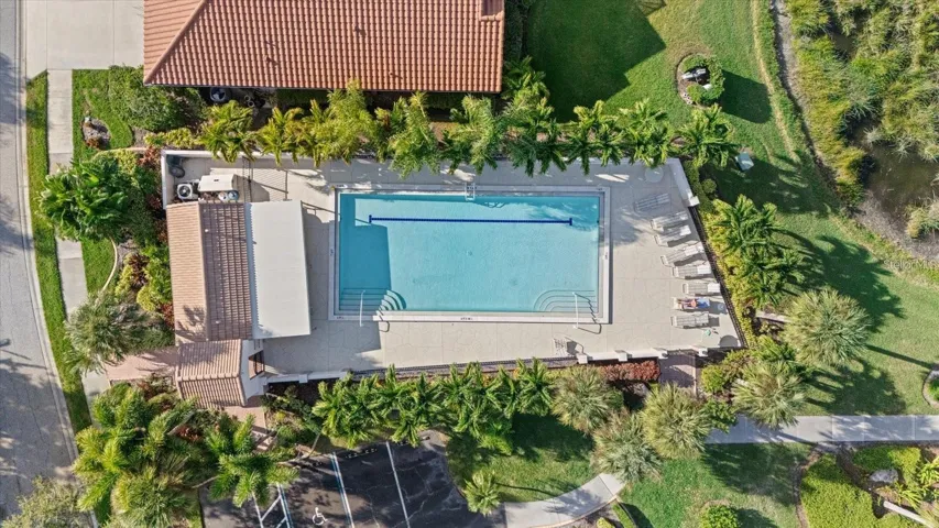 Villas Community Pool