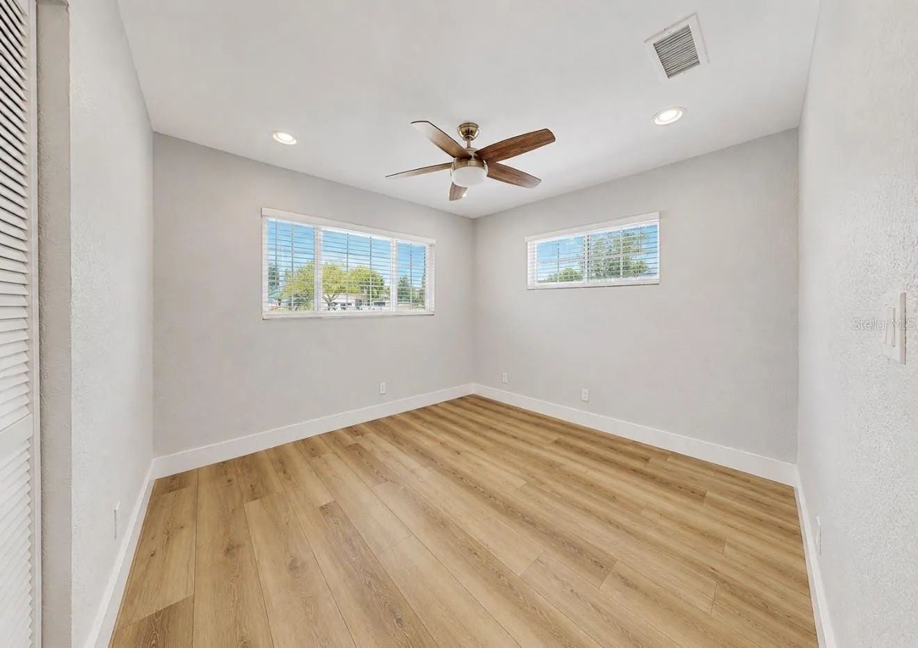 Bedroom 2, Natural Lighting (front of house)