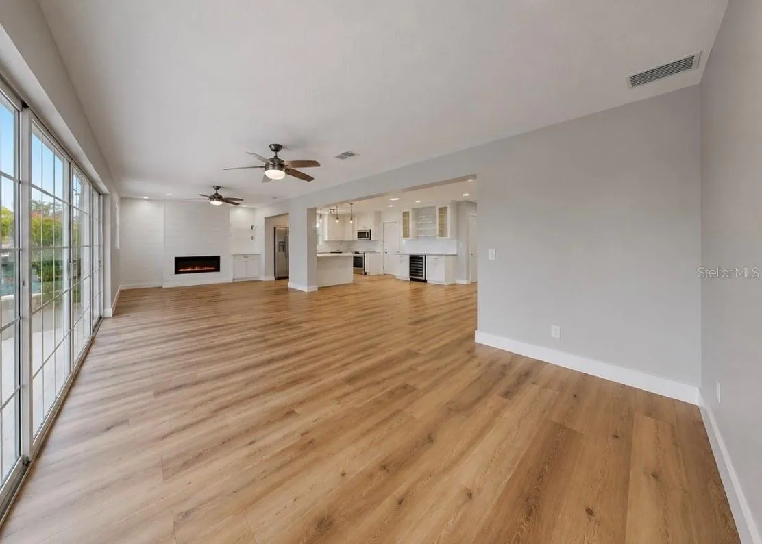 Spacious Living Room