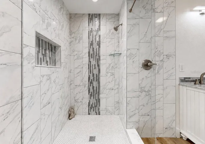 Walk in shower