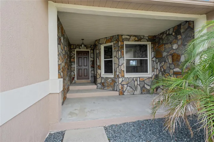 Covered front entryway
