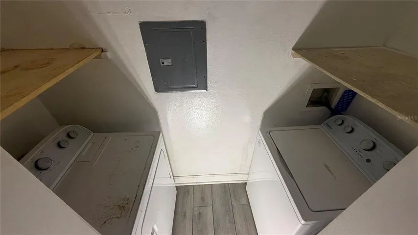 1170