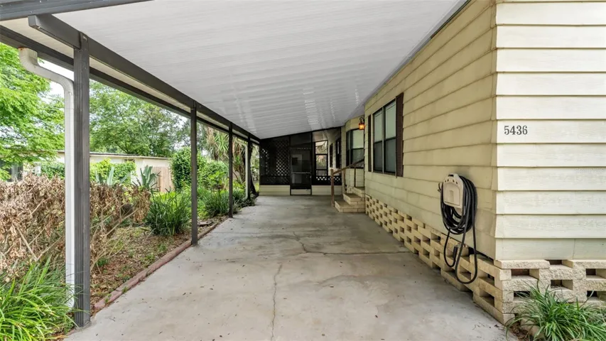 Carport