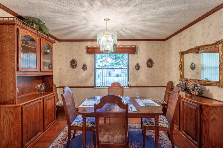 Being used as additional dining or could be bonus/craft room