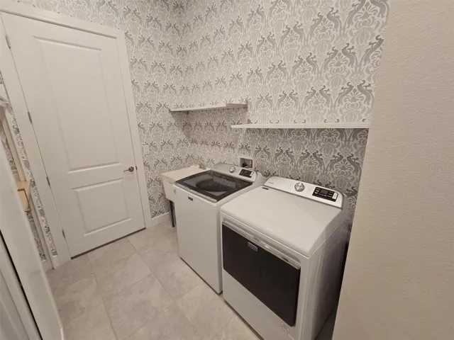 Maytag washer and dryer