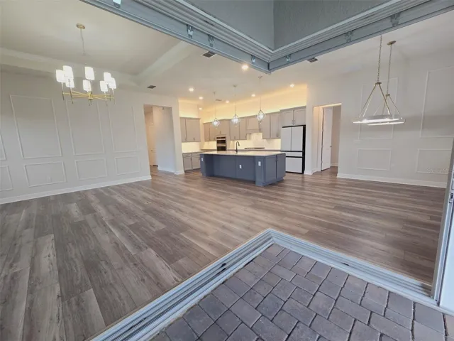 pocket corner doors to open up for fresh air living