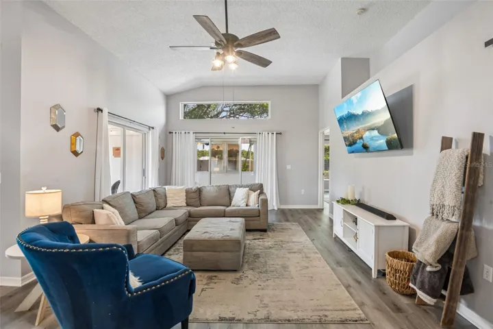 Spacious living area