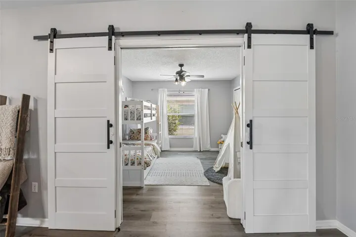 Stylish double barn doors