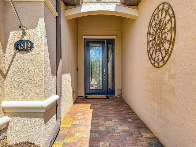 Come on in and stay awhile!