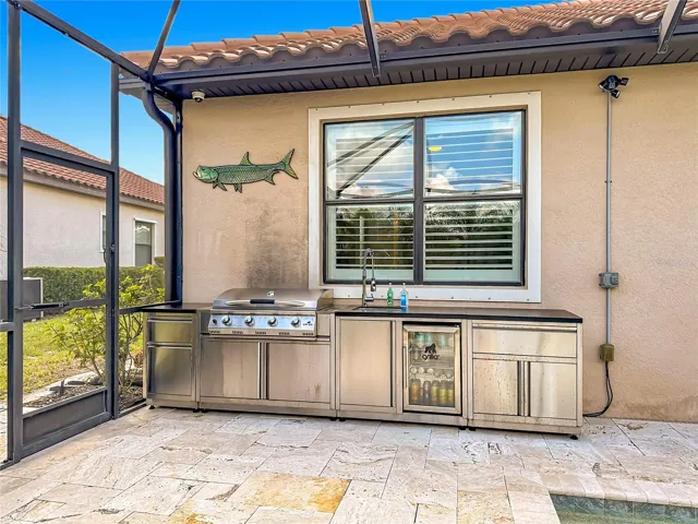 Outdoor kitchen!