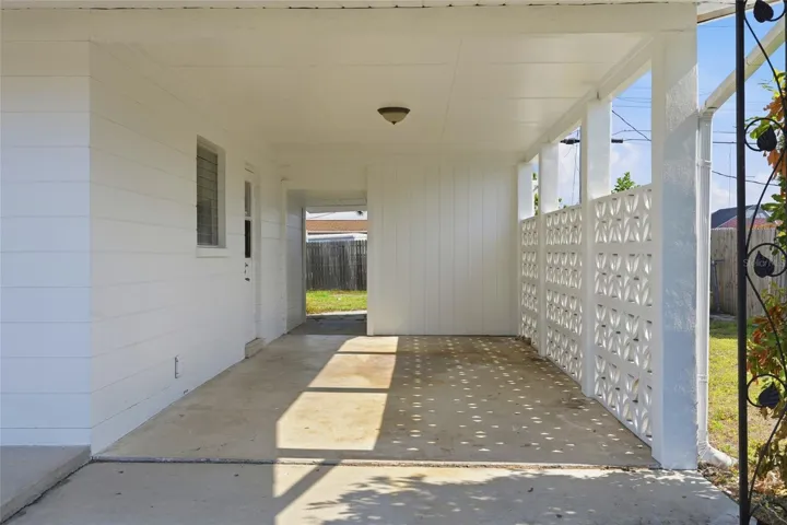 Carport