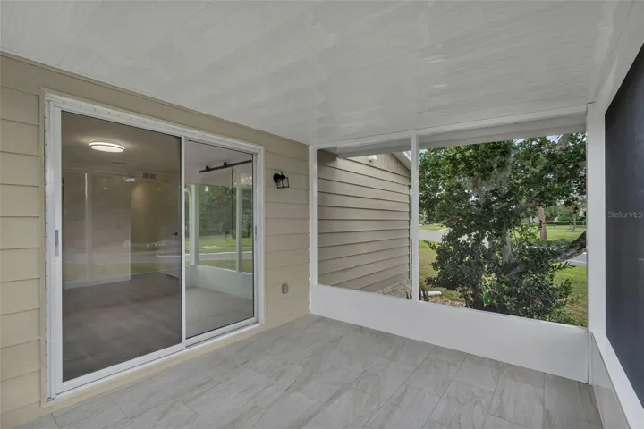 New screened porch