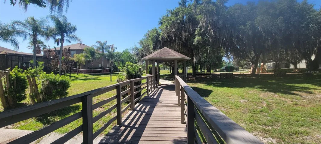 Pier to Lake
