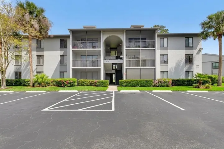 BUILDING FRONT