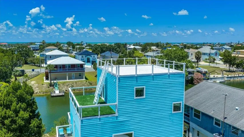 Sun Deck