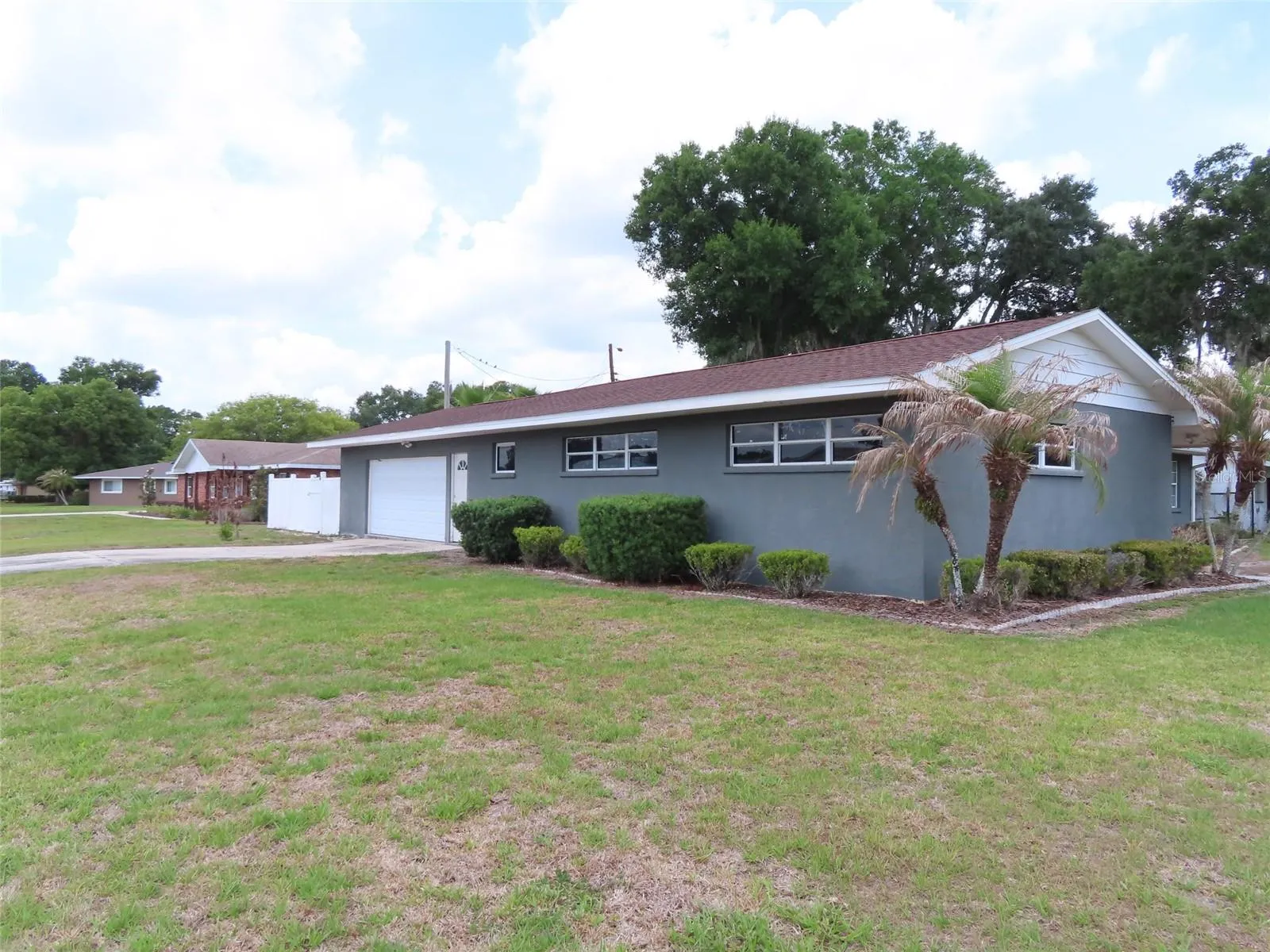 5702 Jacaranda Ave, Lakeland, Florida 33809 — photo 2