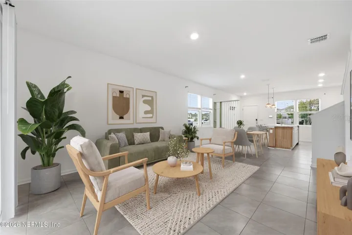 Living Area (Virtually Staged)