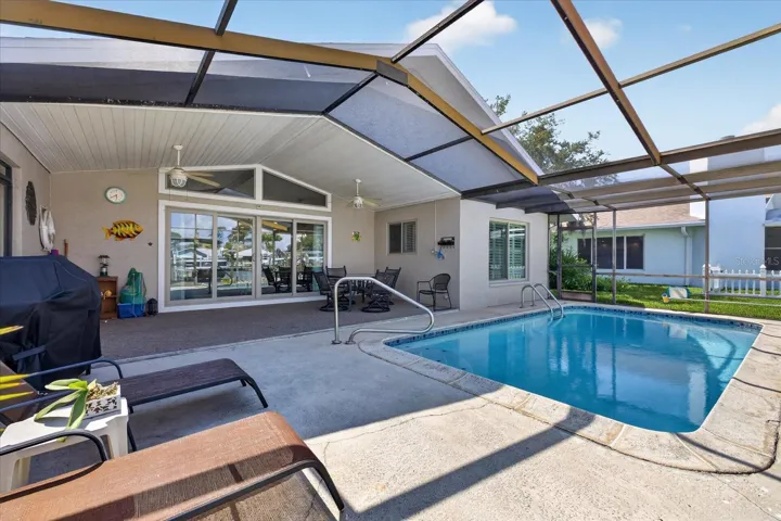 Porch & Pool