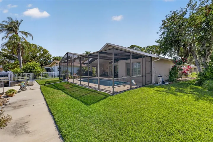 screened in porch