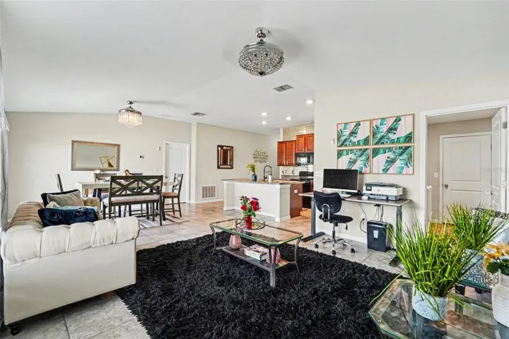 1733 Broad Winged Hawk Drive, Ruskin FL 33570 - Great Room