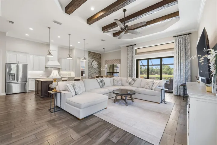 Living room kitchen combo