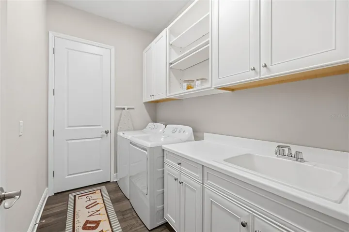 Large laundry room