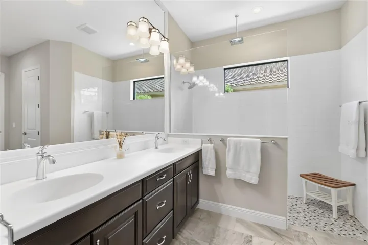 Walk in shower