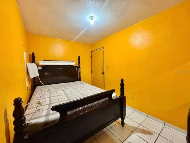Bedroom unit 2