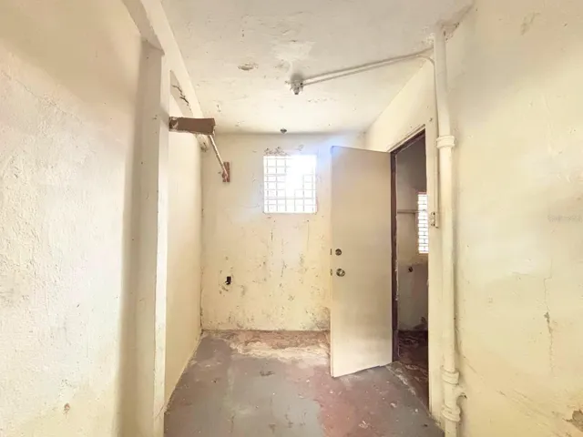 Storage\Utility room