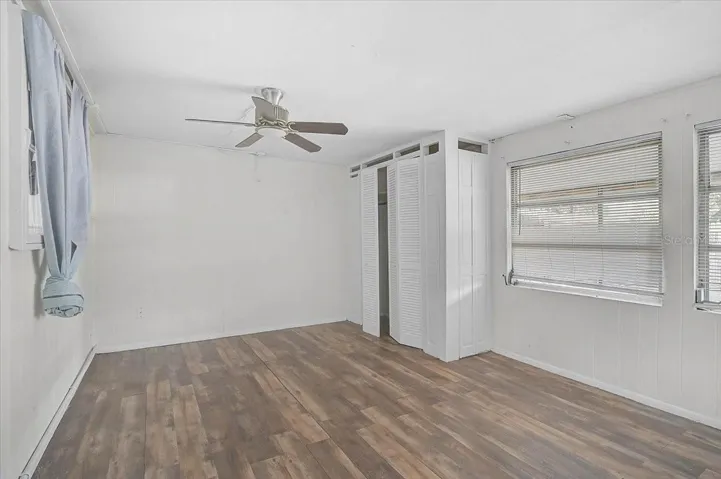 Seperate Entrance for an In Law or Office off the Lanai.