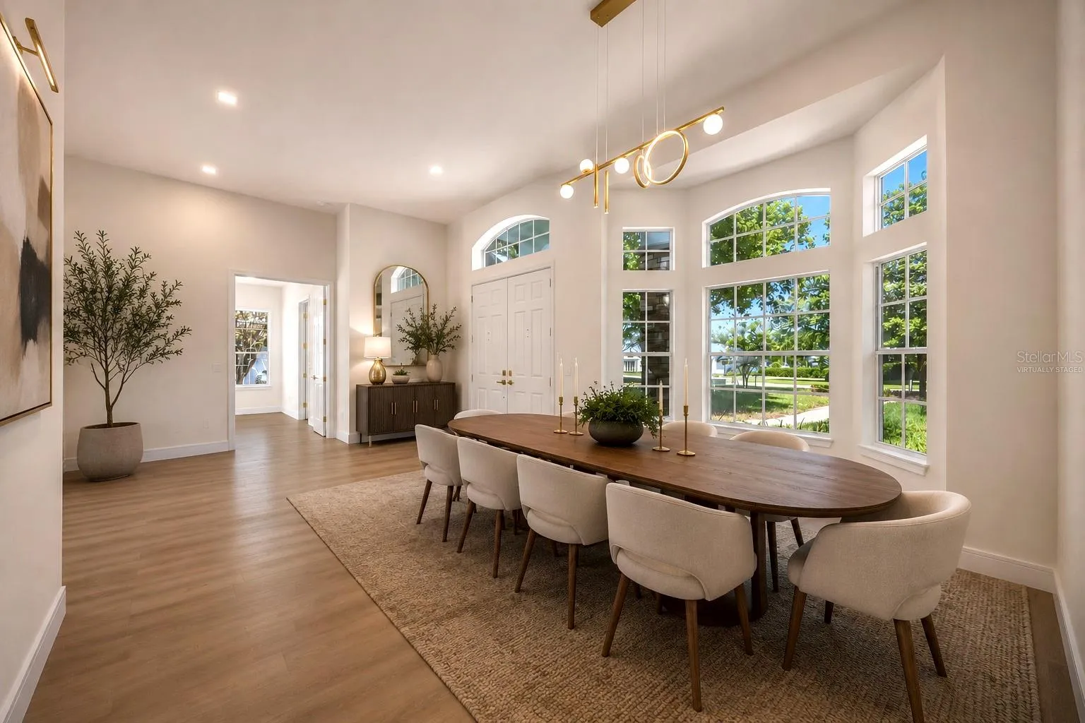 Dining Room Virtually Staged