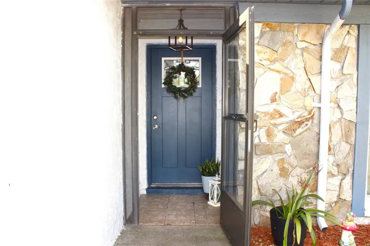 FRONT DOOR VIEW 1