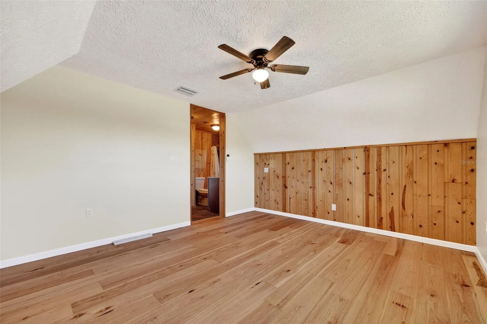 Primary bedroom to bath