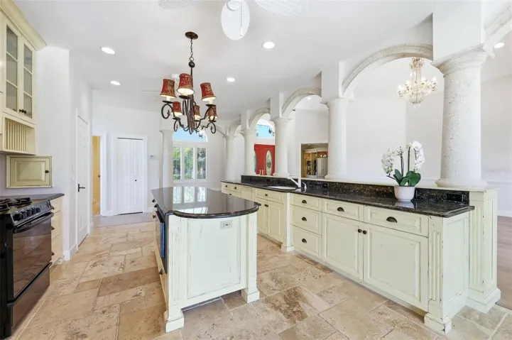 Kitchen with island