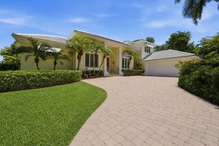 3344 Sabal Cove Lane