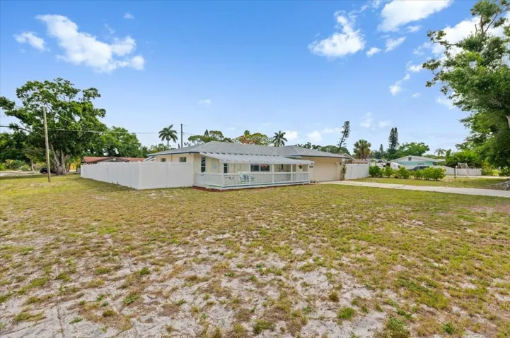 Corner lot