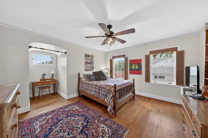 Fourth bedroom