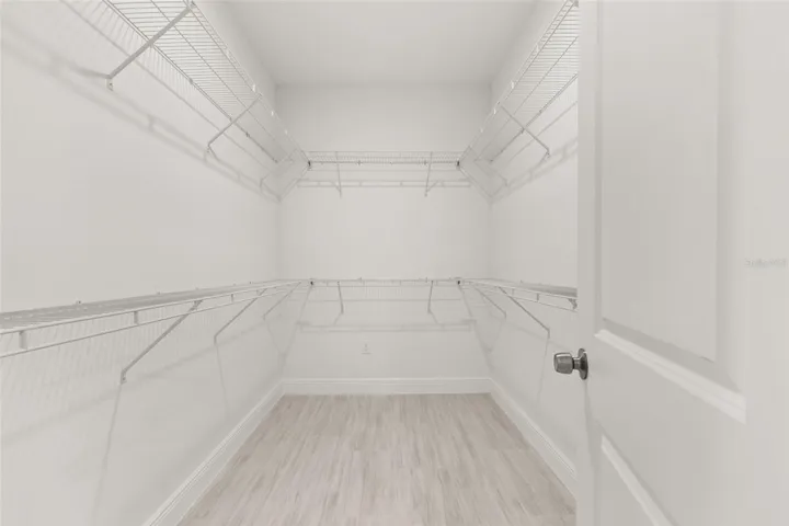 Walk in closet